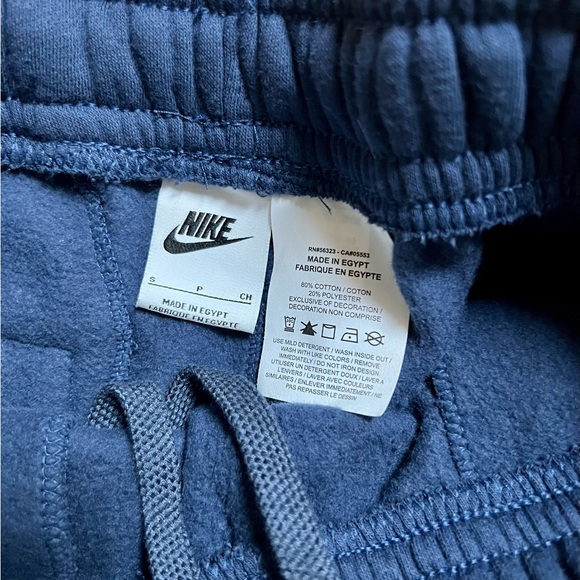 Men’s Nike Shorts - Picture 4 of 4